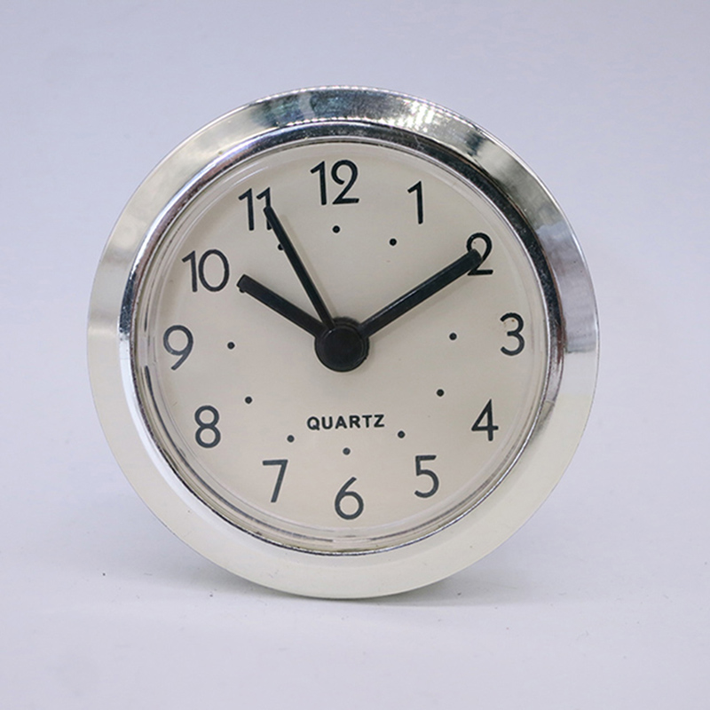 49 átmérő mm ezüst színű, kör alakú óra